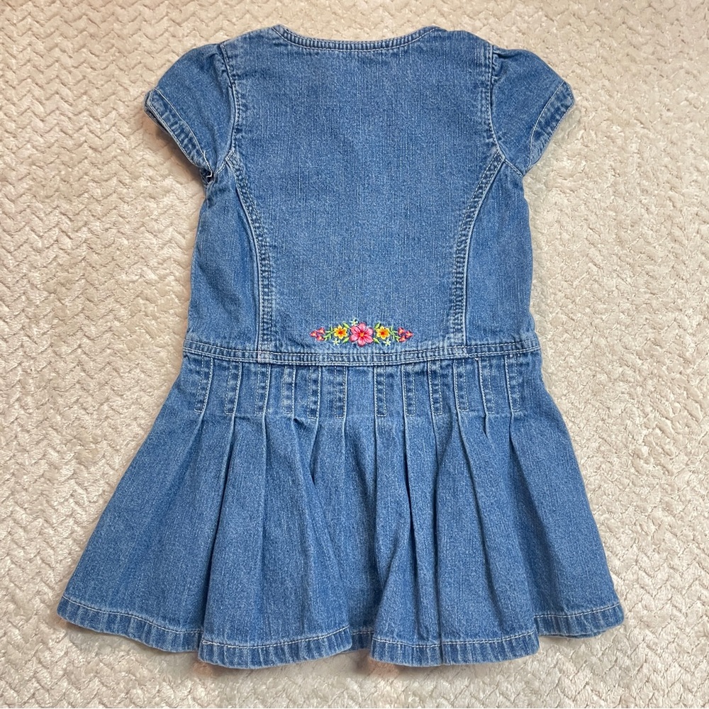 Vintage‎ Y2K OshKosh Toddler Denim Floral Embroidered Pleated Dress Size 3T - Picture 10 of 11